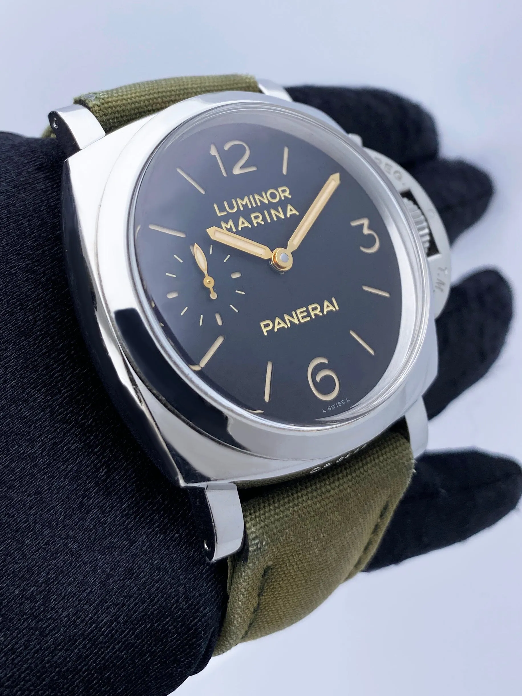 Panerai Luminor Marina PAM 422 Stainless Steel Mens Watch