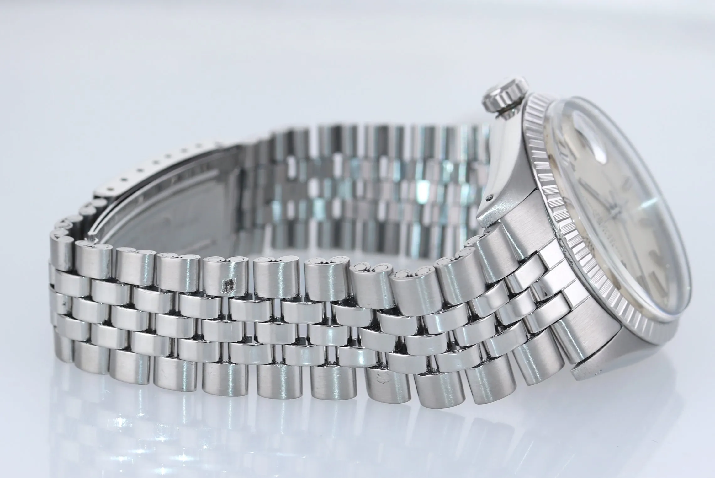 PAPERS Rolex DateJust 1603 Steel Silver Jubilee Band Date Fluted 36mm Watch Box
