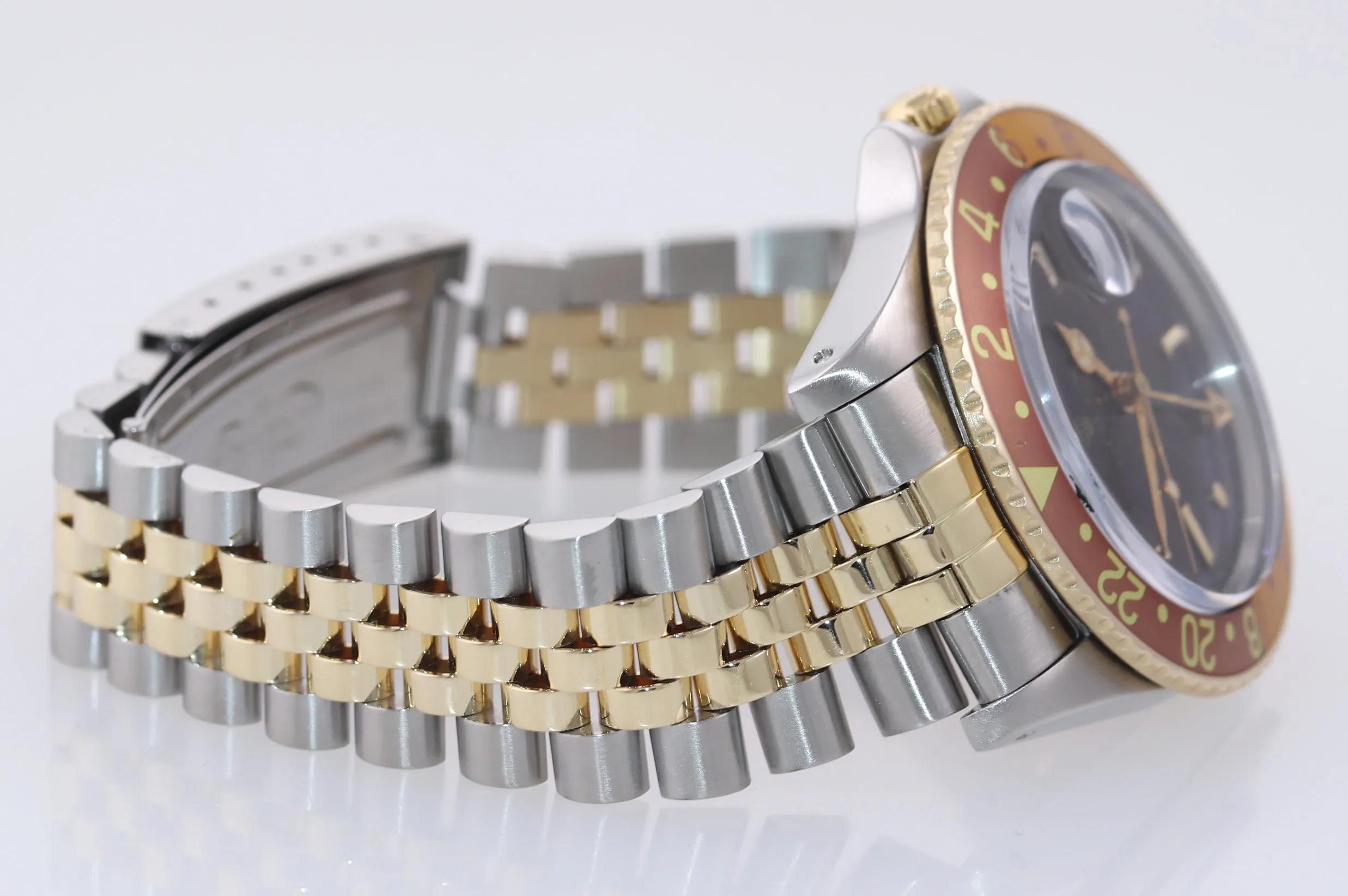 PAPERS Rolex GMT-Master 16753 Jubilee Two-Tone Root Beer Brown Nipple Watch