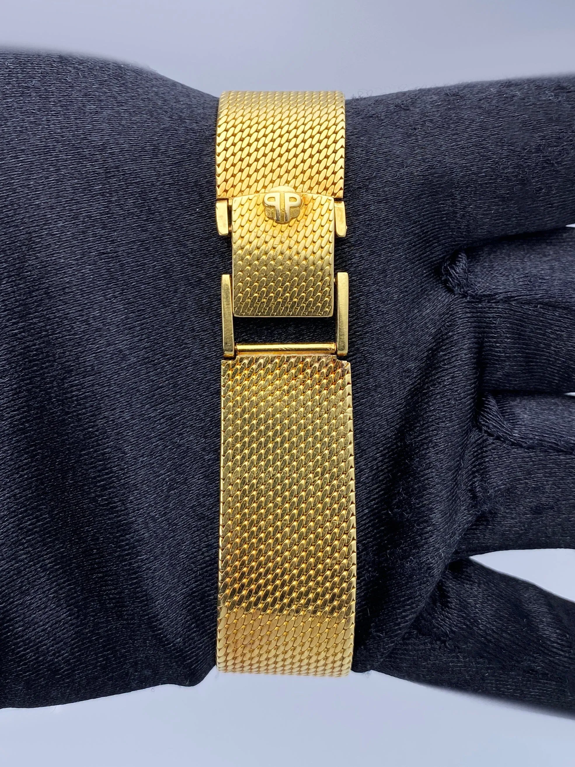 Patek Philippe Calatrava 3429 18K Yellow Gold Mens Watch