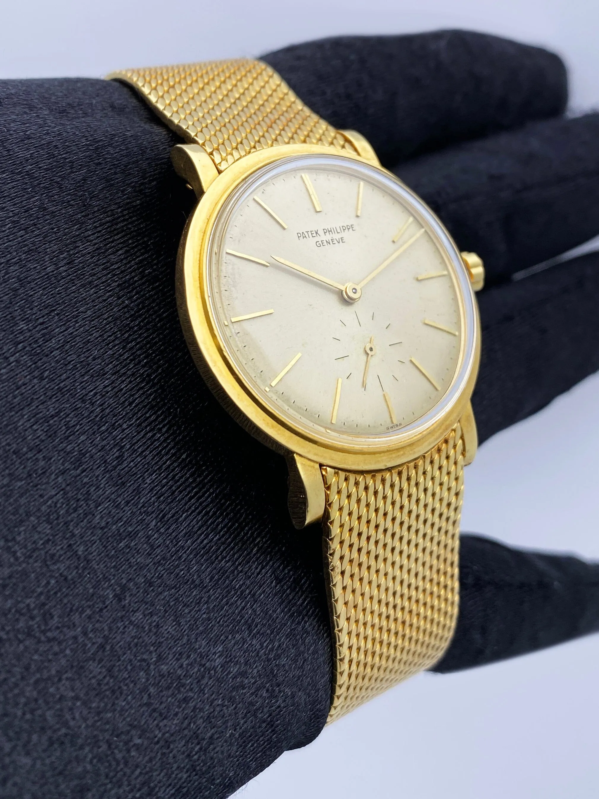 Patek Philippe Calatrava 3429 18K Yellow Gold Mens Watch