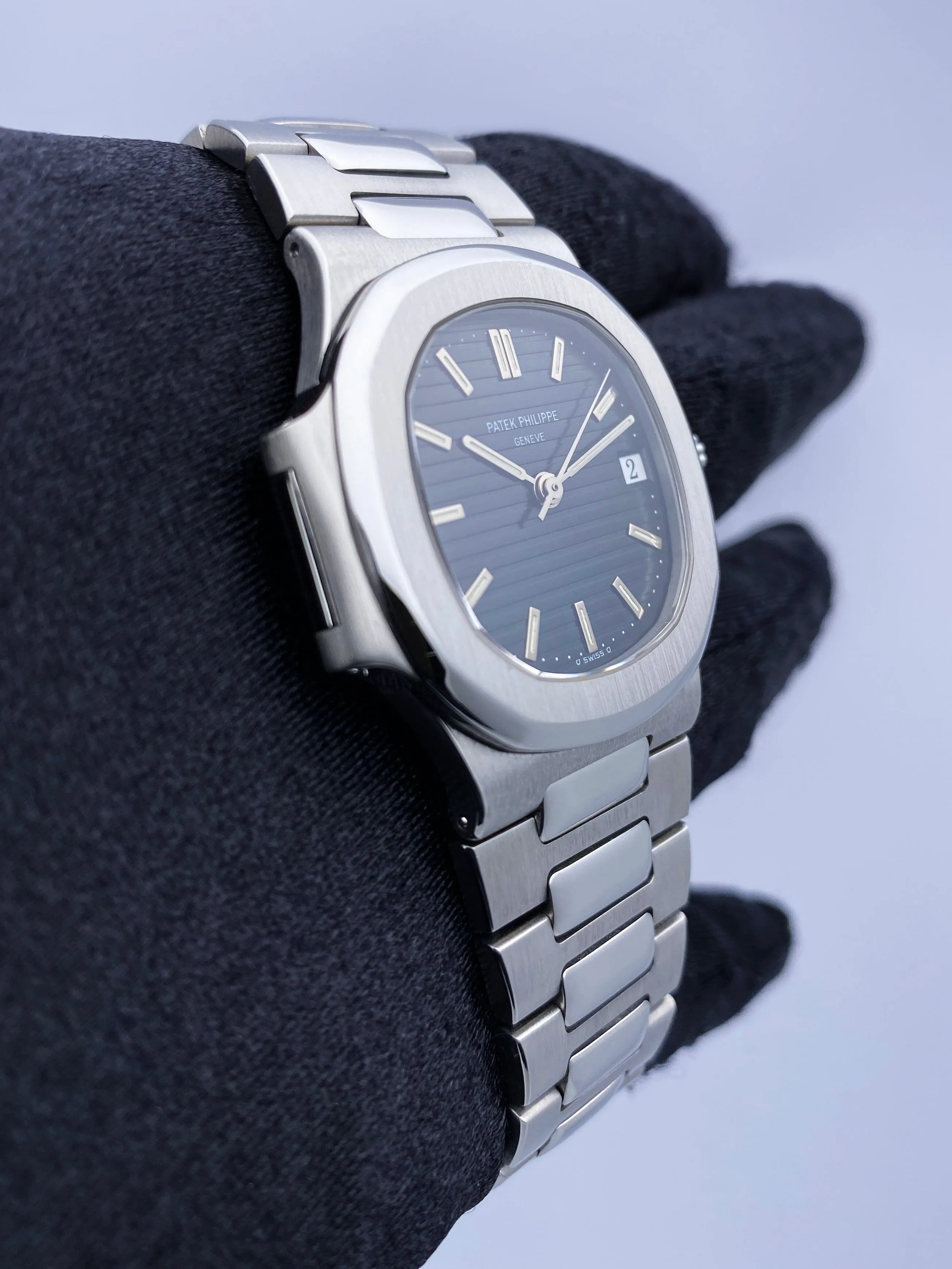 Patek Philippe Nautilus 3800/1 Blue Dial Mens Watch With Papers