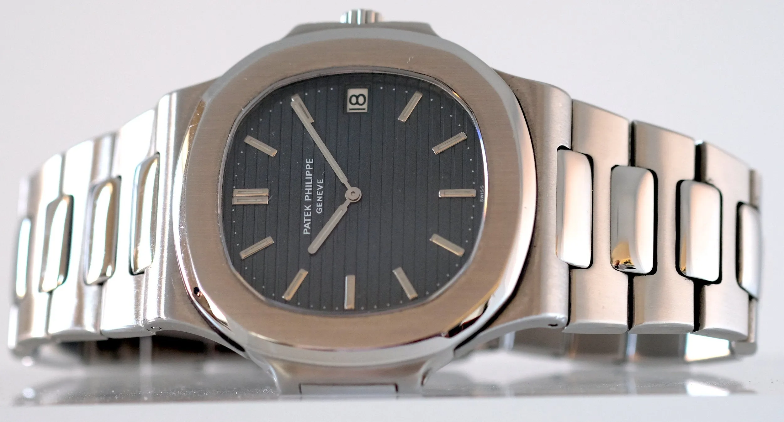 Patek Philippe Nautilus Ref. 3700/1