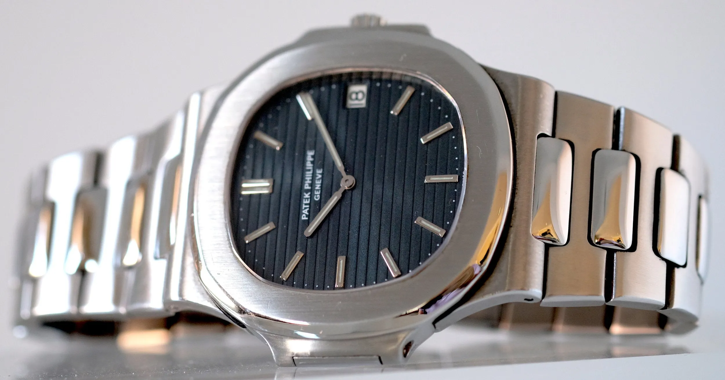 Patek Philippe Nautilus Ref. 3700/1