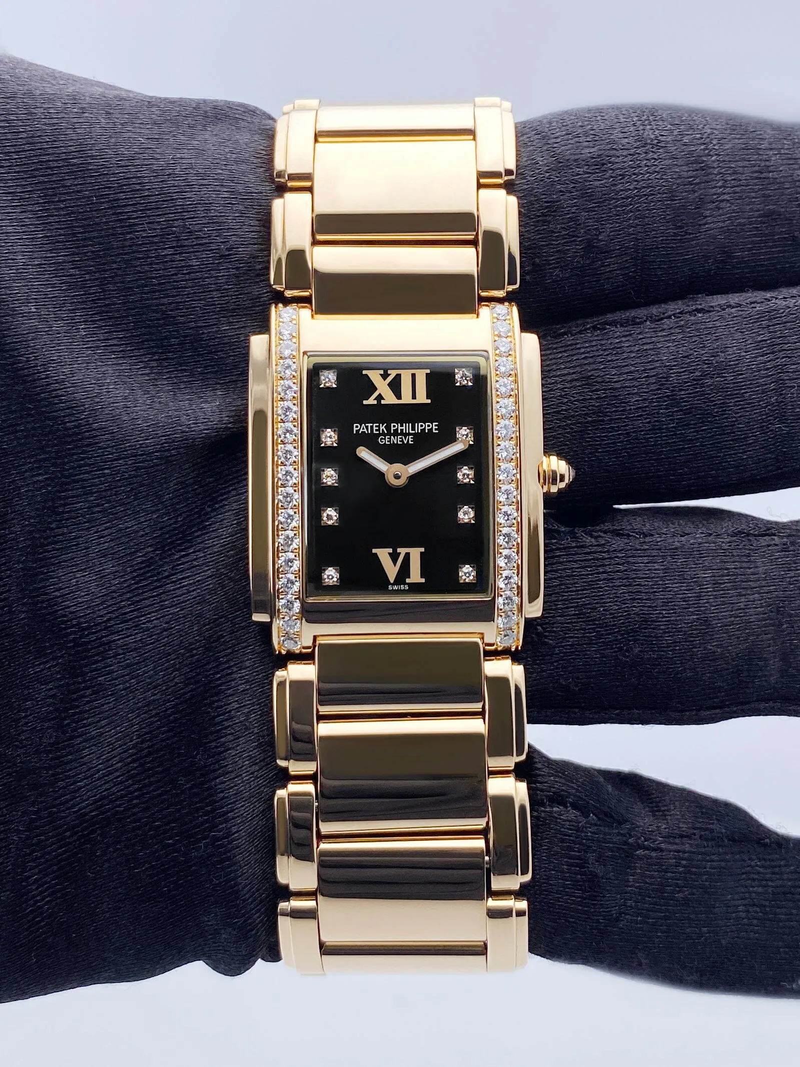 Patek Philippe Twenty-4 4910/11 Black Dial Ladies Watch