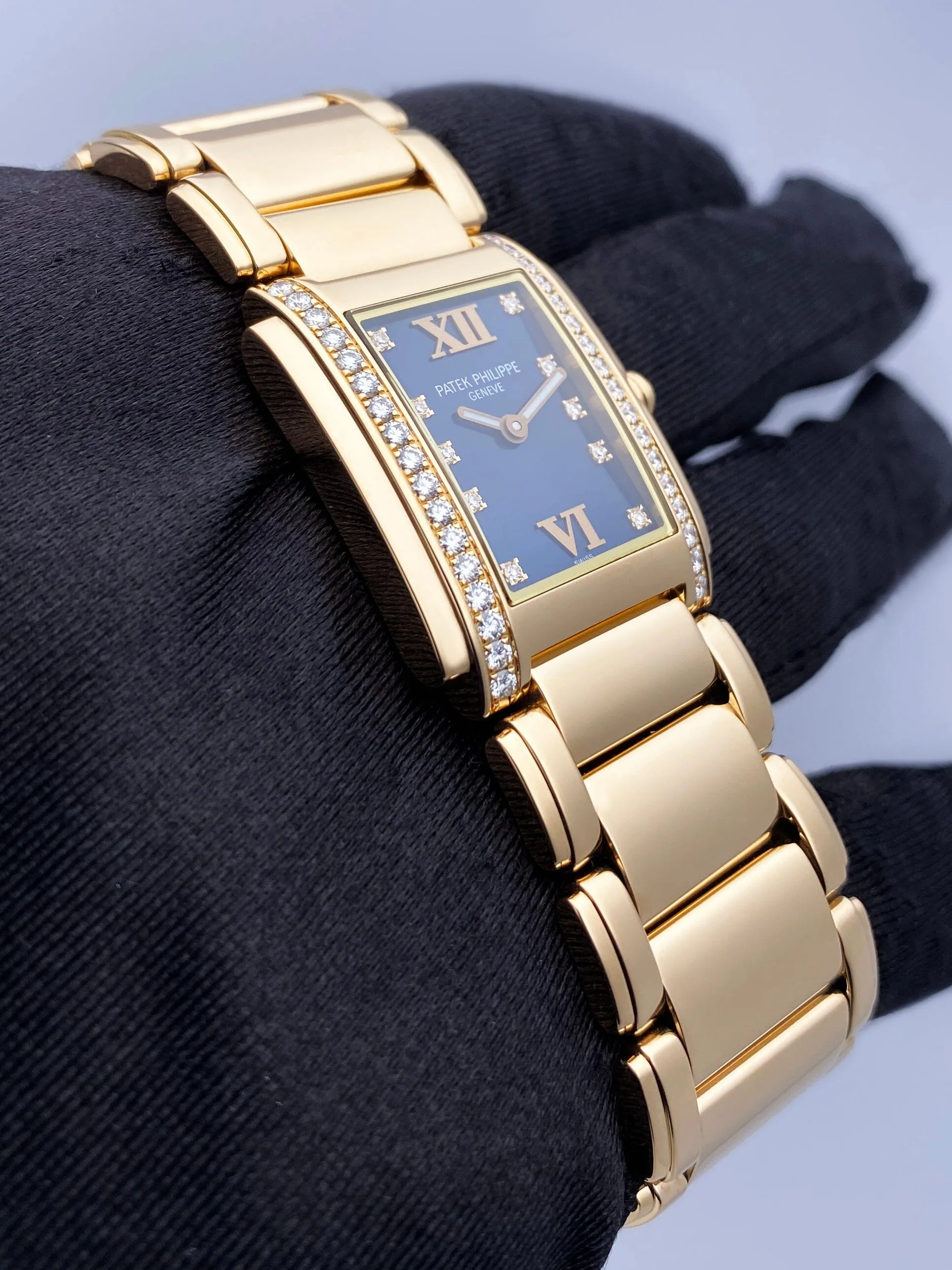 Patek Philippe Twenty-4 4910R Blue Dial Ladies Watch