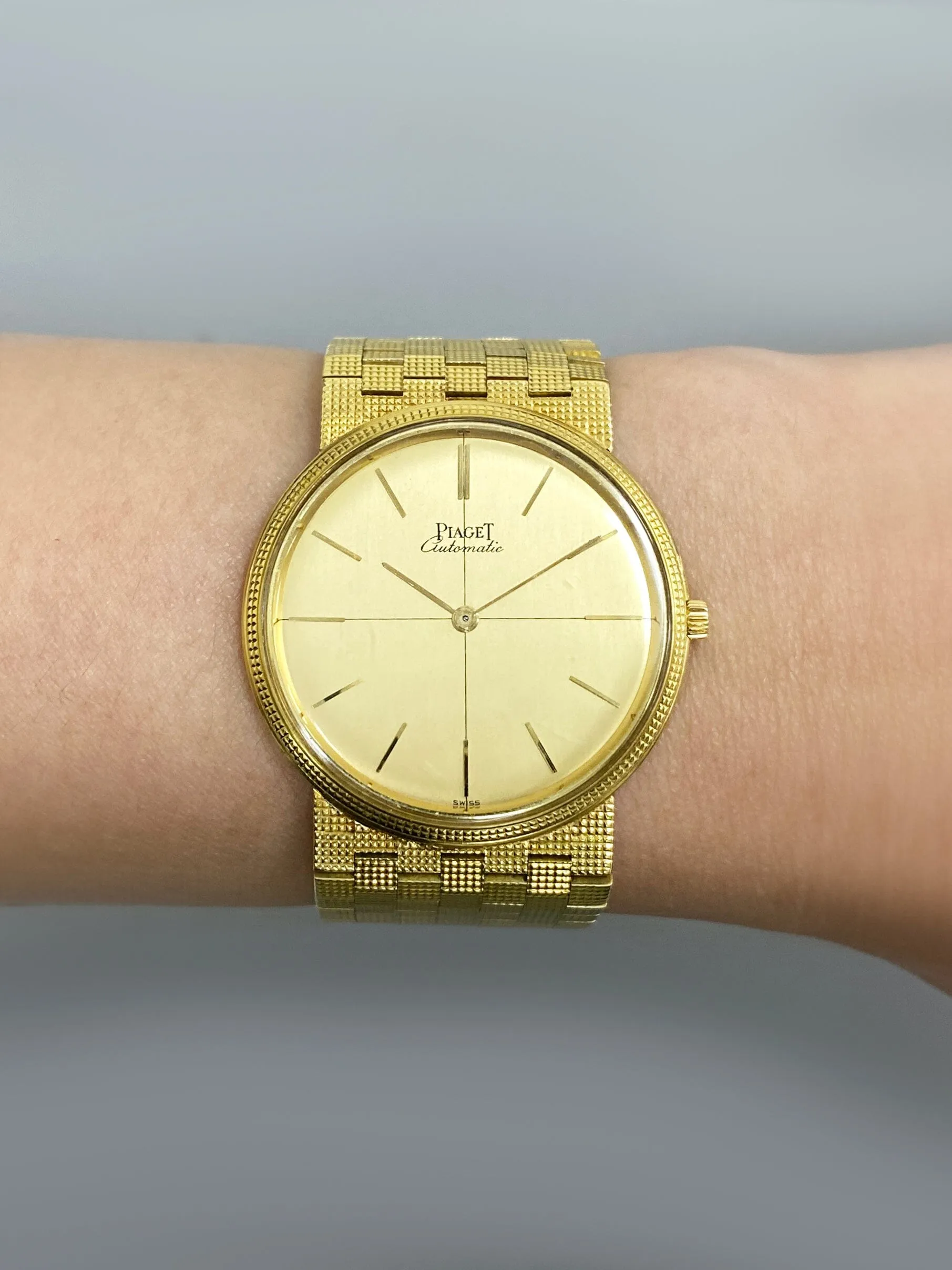 Piaget 12301 C 4 Champagne Dial 18K Yellow Gold Mens Watch