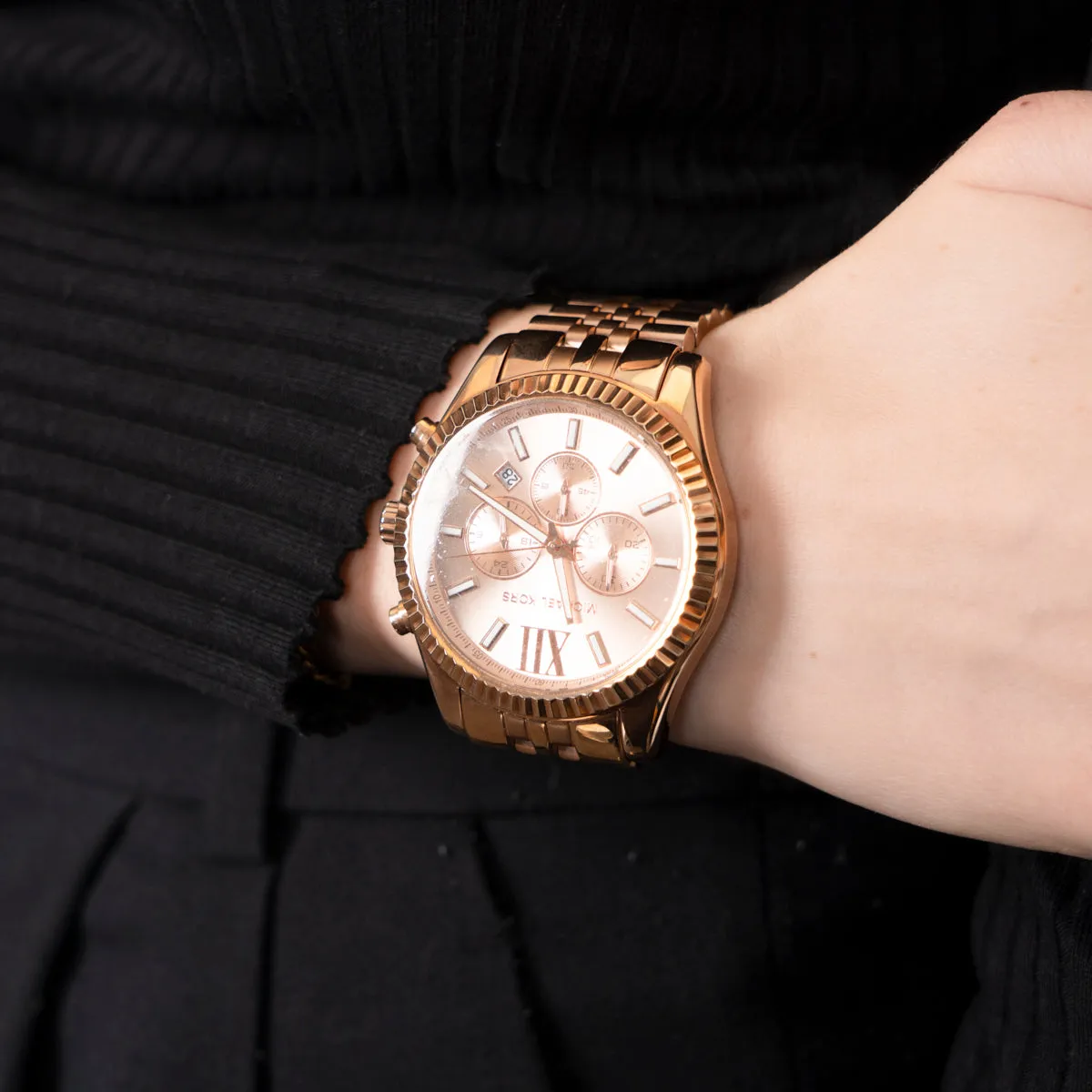 Pre-Owned Michael Kors Rose Tone Watch