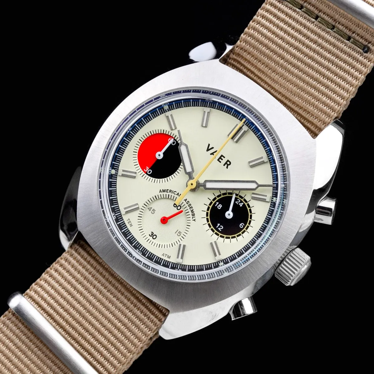 R1 USA Racing Chronograph - Cream 42mm