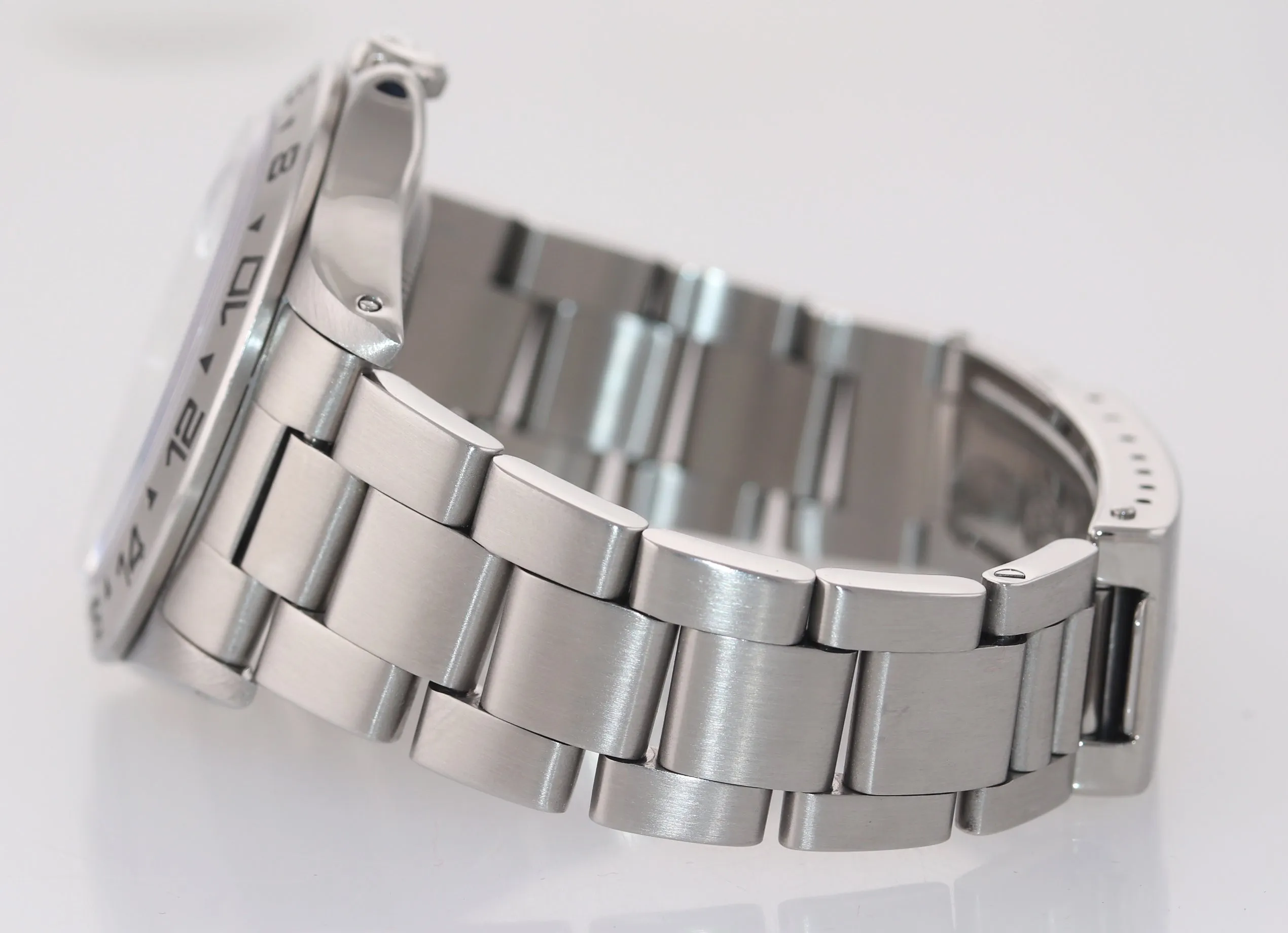 RARE Rolex Explorer II 16550 Fat Font Stainless Polar White Date GMT Date Watch