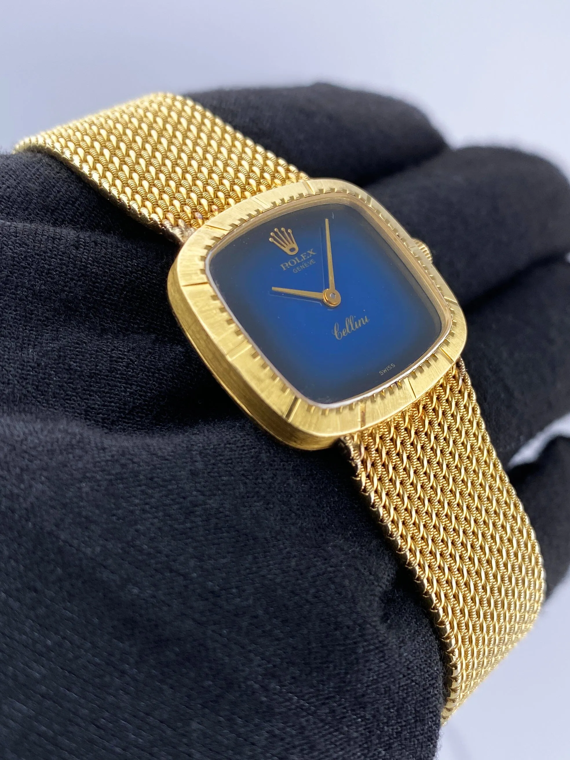 Rolex Cellini Blue Dial 18K Yellow Gold Ladies Watch