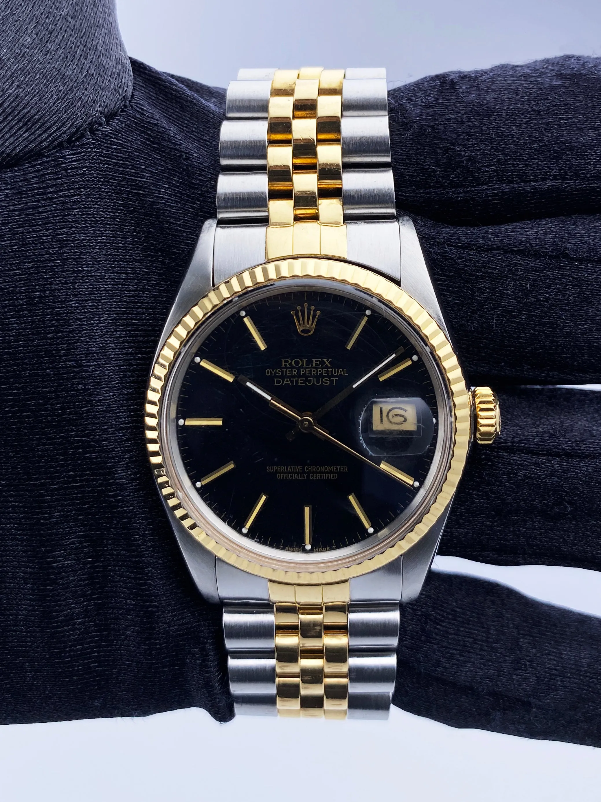 Rolex Datejust 16013 Black Dial Mens Watch Box Papers
