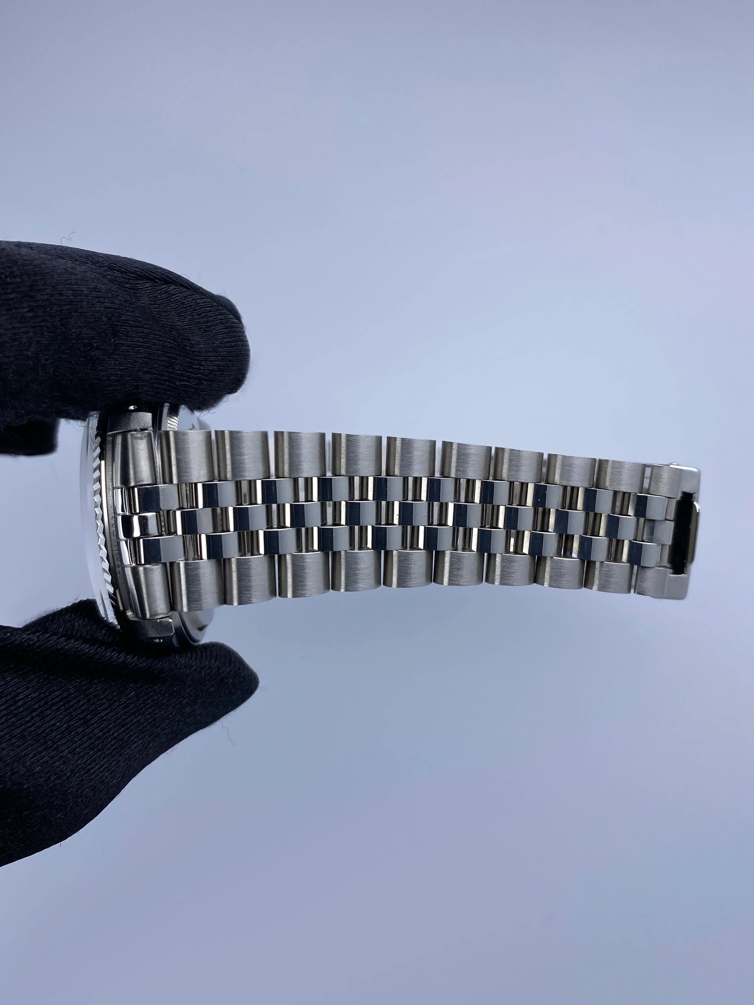 Rolex Datejust 16014 Silver Dial Mens Watch Papers