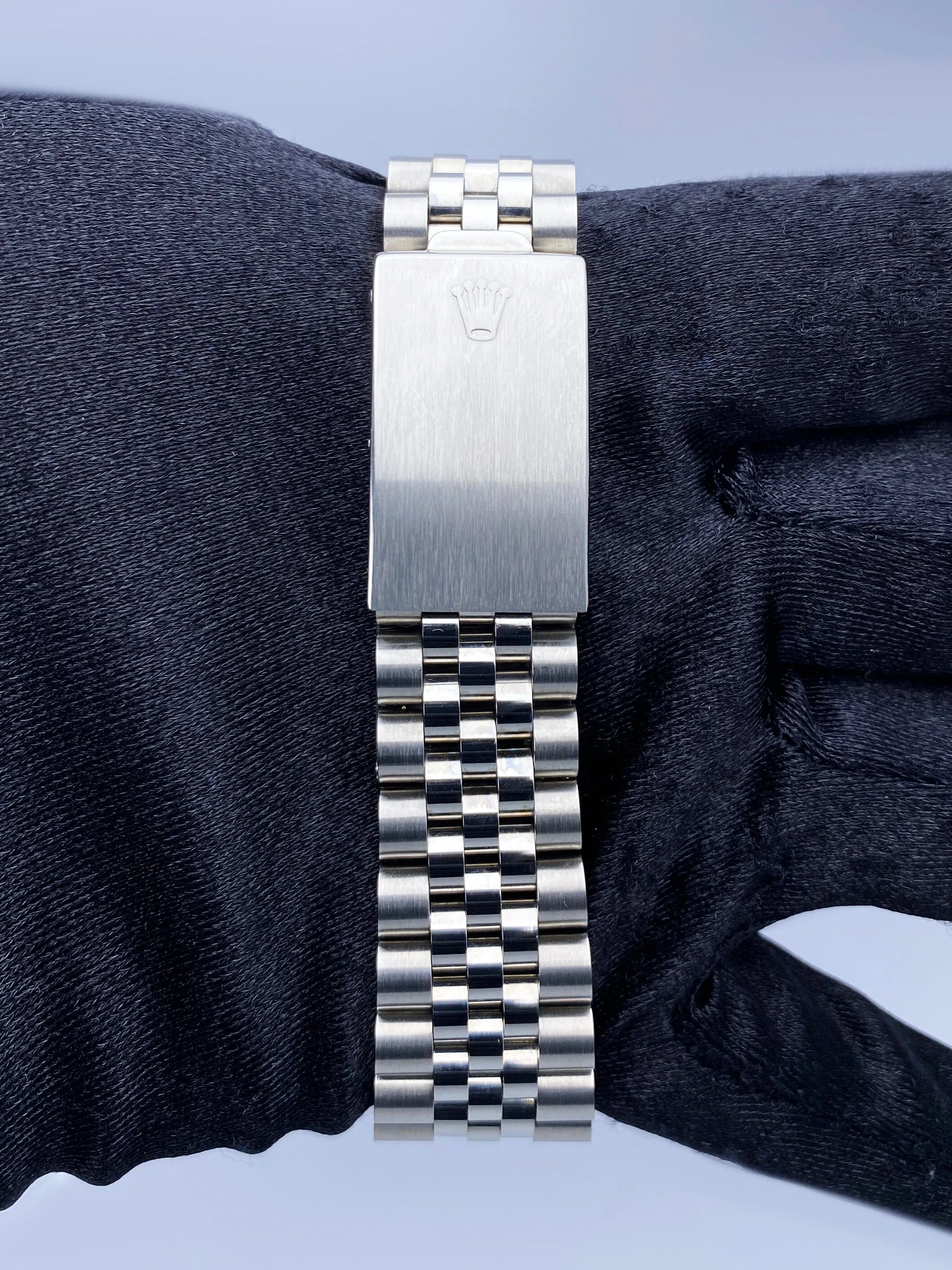 Rolex Datejust 16014 Silver Dial Mens Watch Papers