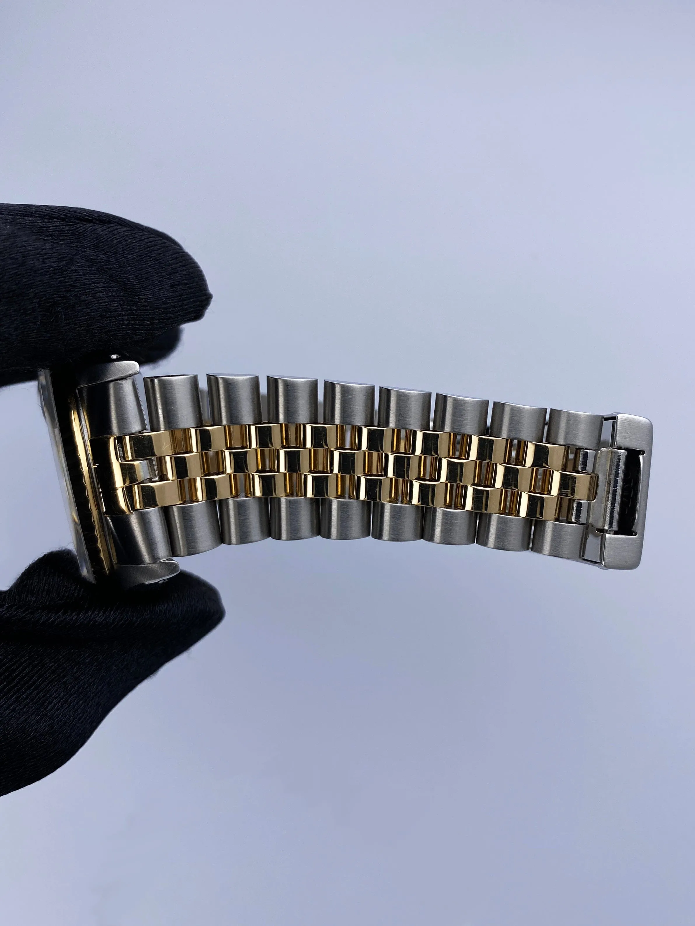 Rolex Datejust 16233 Mens Watch