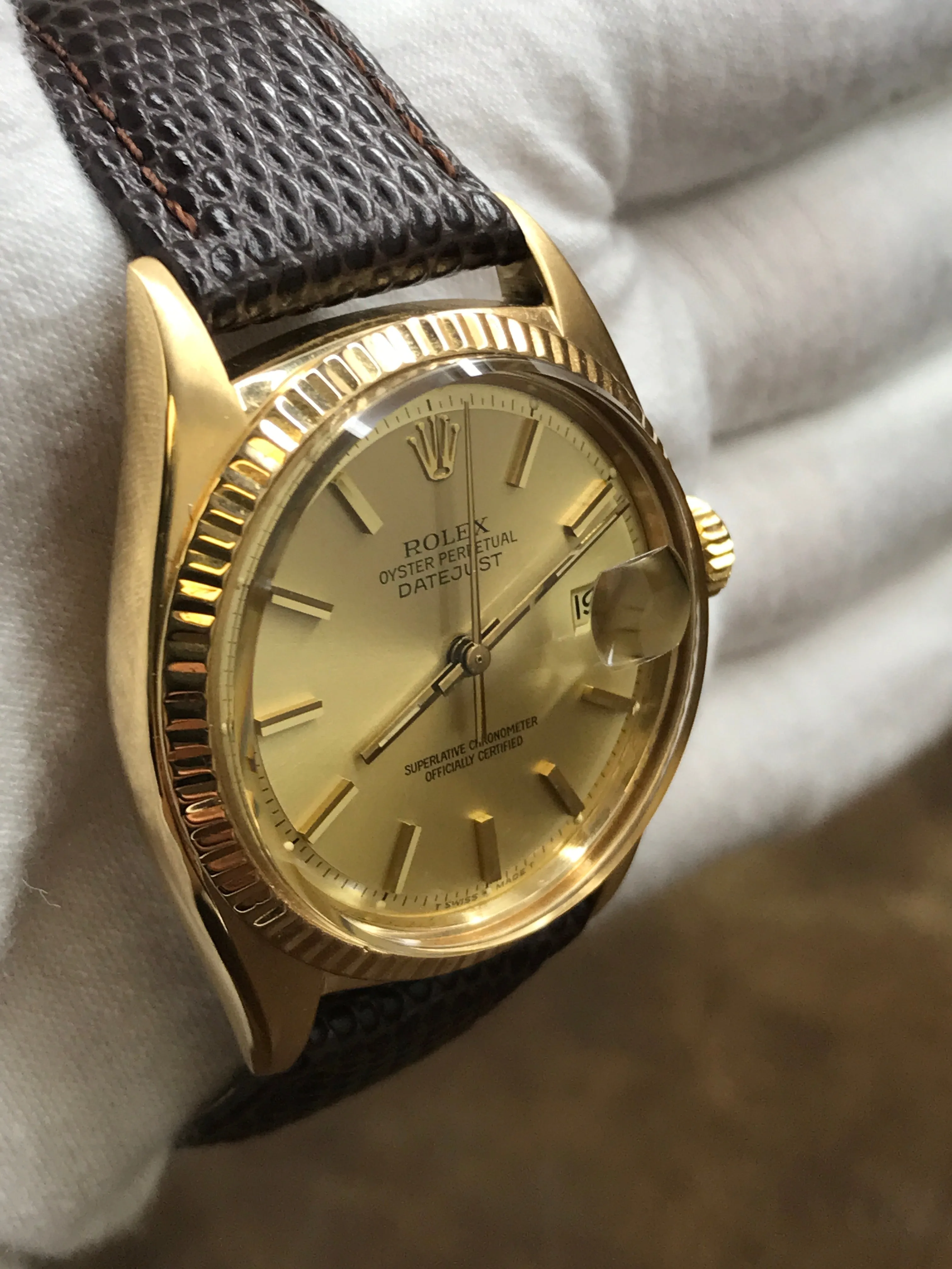 Rolex Datejust 36mm Vintage 1601 Gold Champagne Dial Automatic Watch