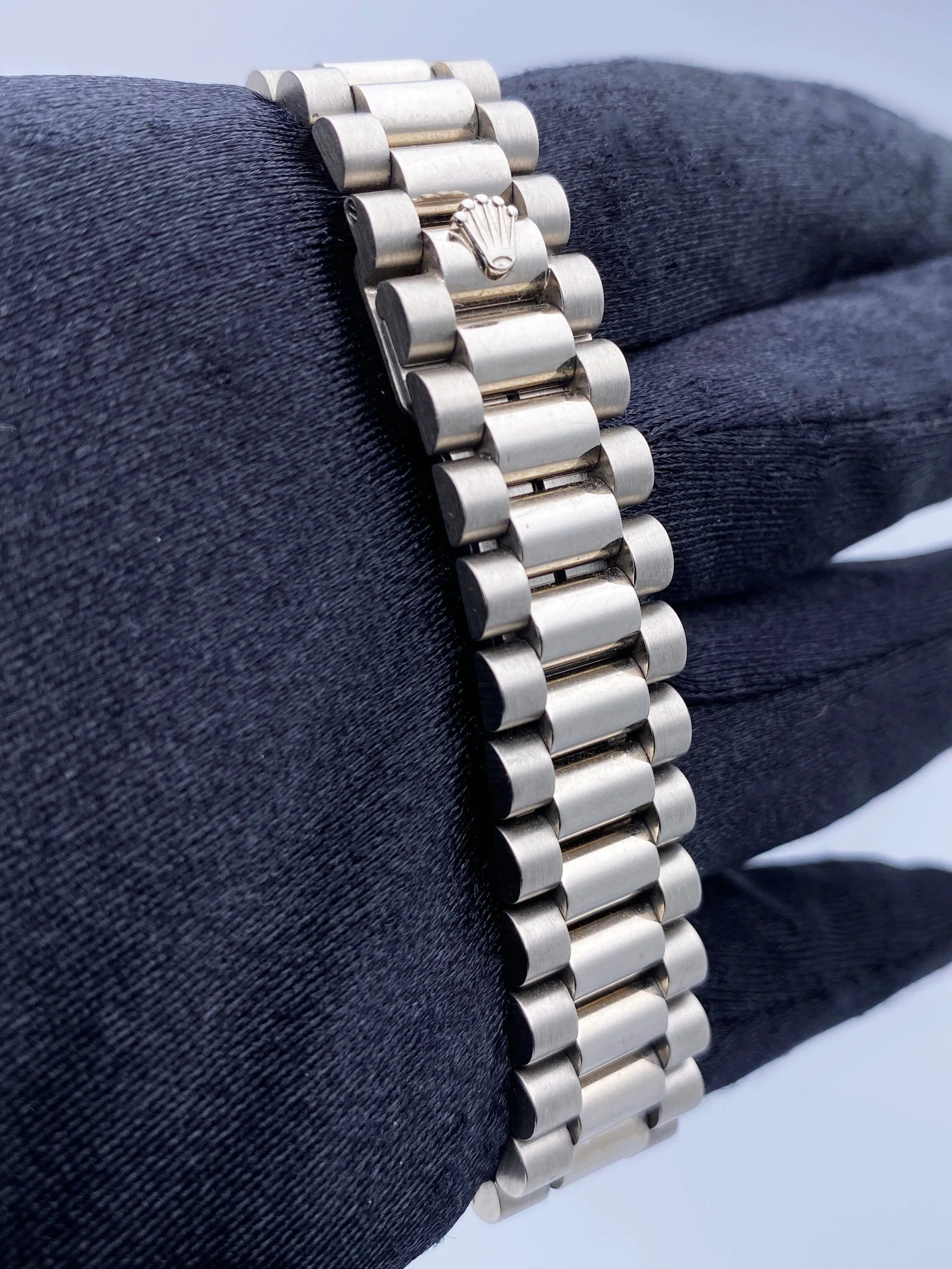 Rolex Datejust 68279 Diamond 18K White Gold Ladies Watch Box Papers