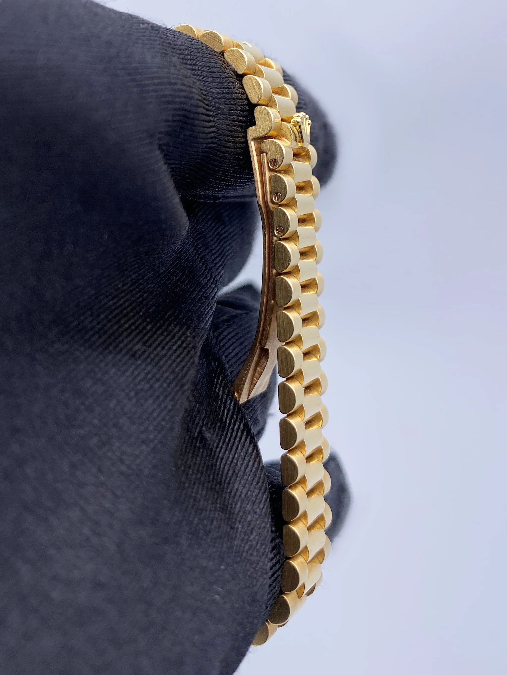 Rolex Datejust 69178 Diamond Dial 18K Yellow Gold Ladies Watch