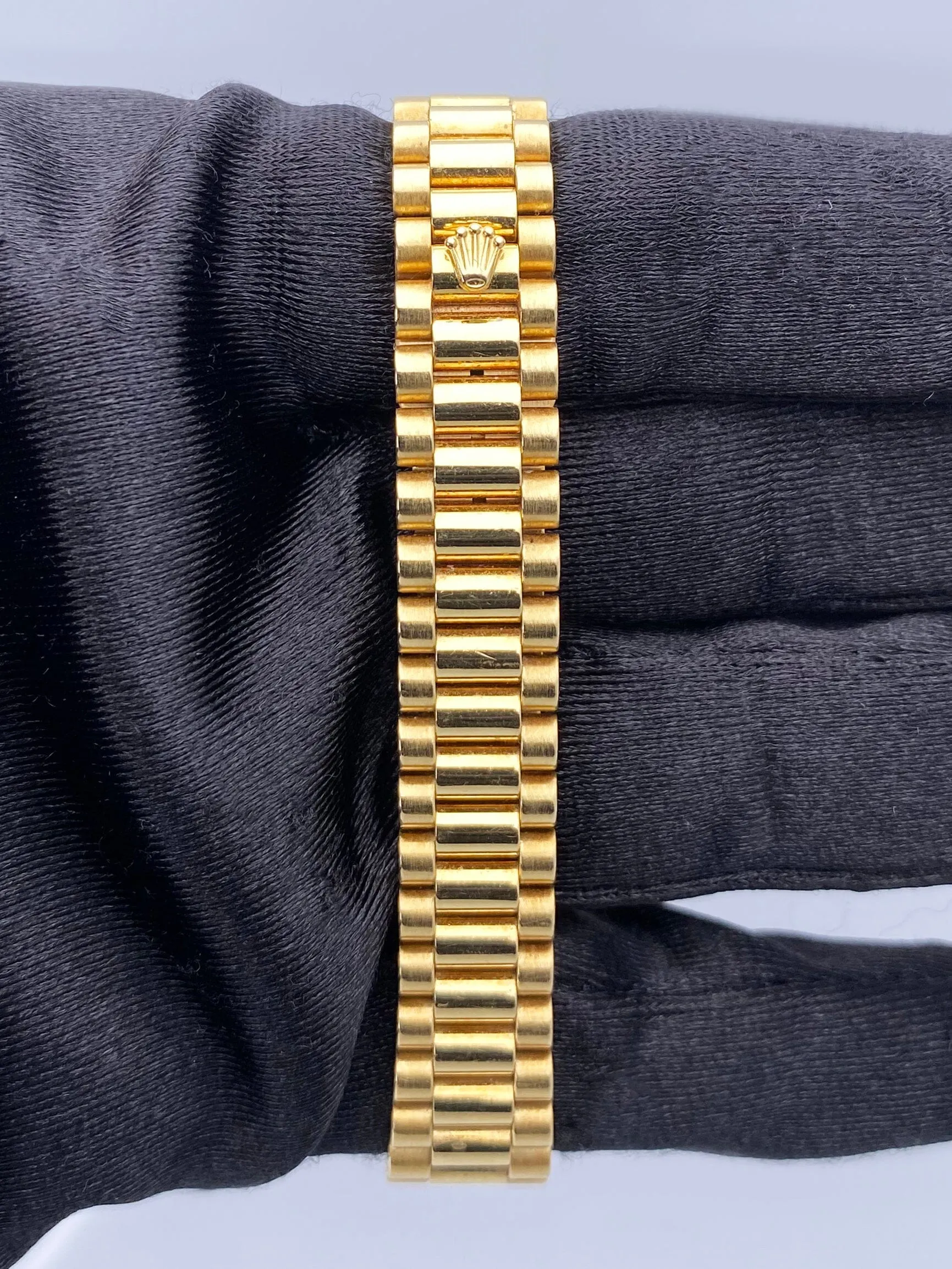 Rolex Datejust 69178 Diamond Dial 18K Yellow Gold Ladies Watch