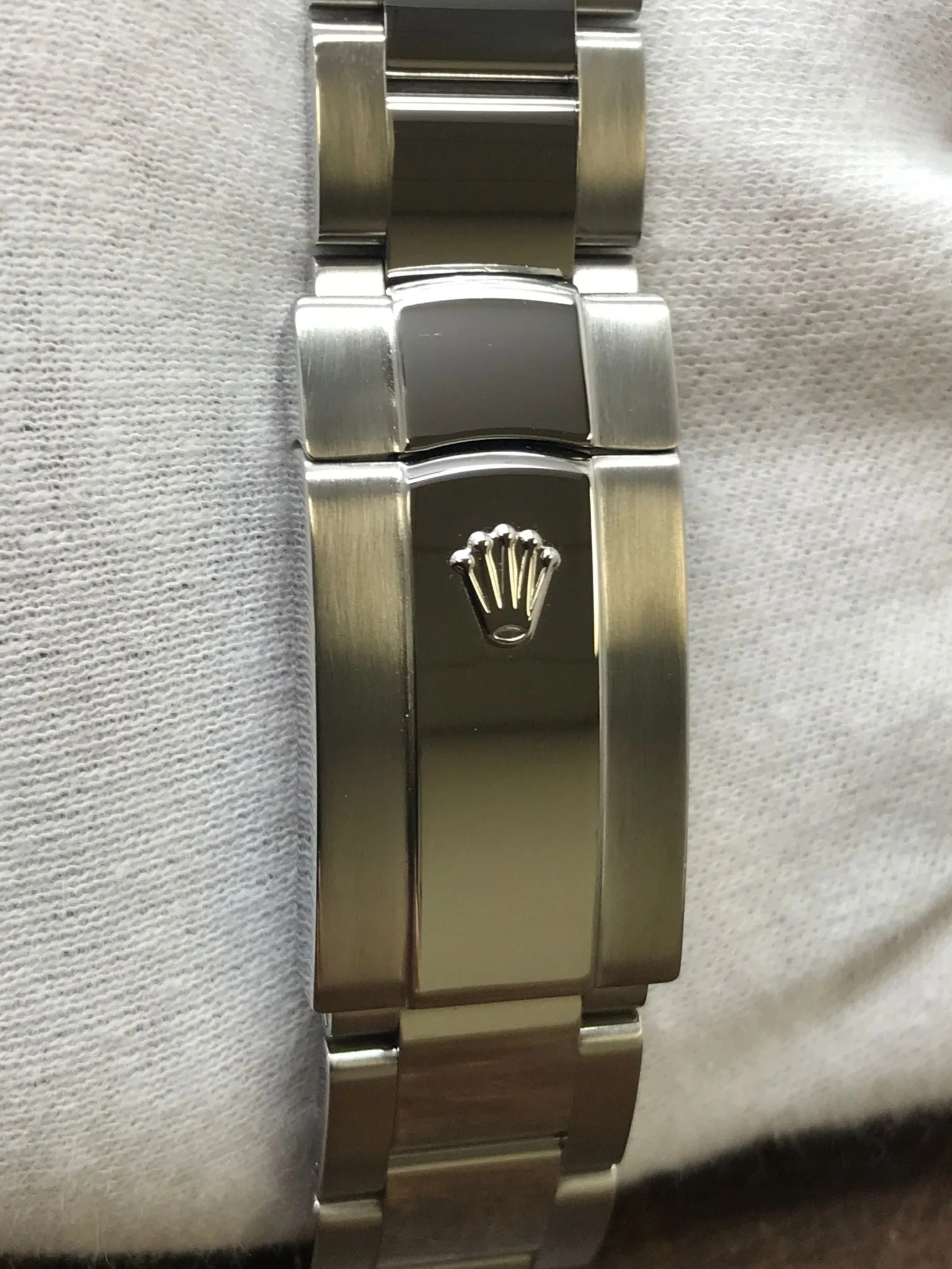 Rolex Datejust II 41mm 116334 Rhodium Diamond Dial Automatic Men's Watch