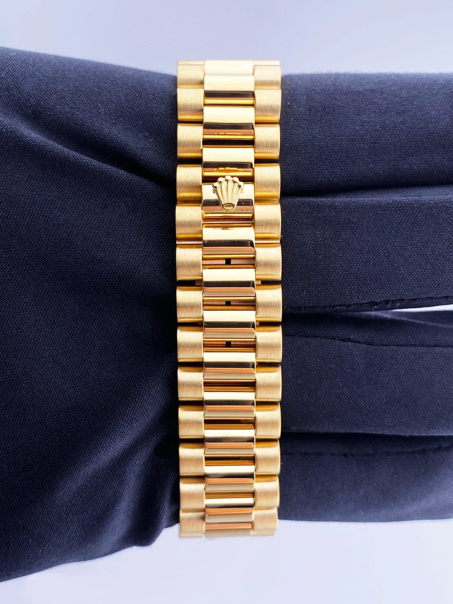 Rolex Day Date 18038 Diamond Dial Mens Watch