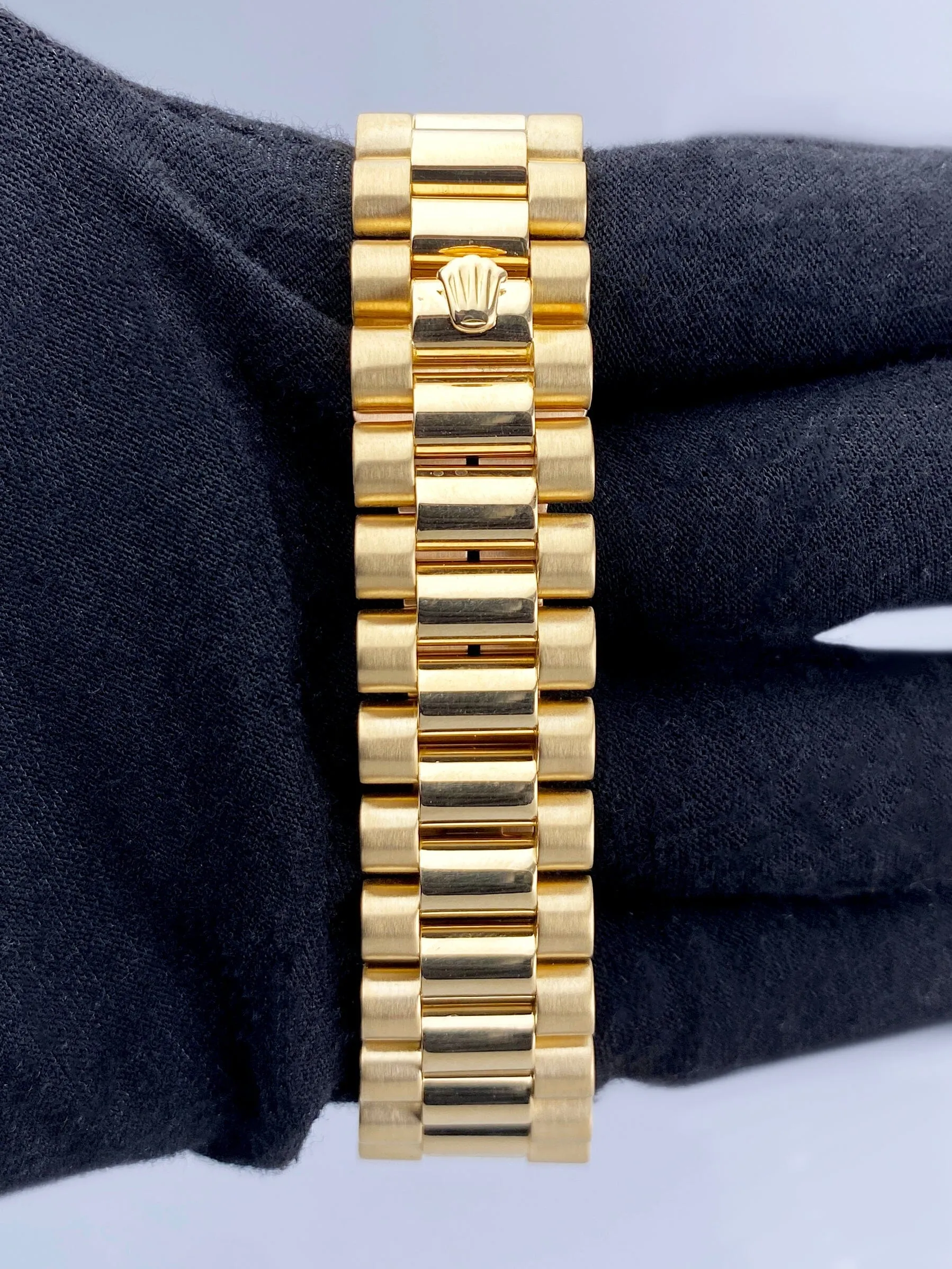 Rolex Day Date 18038 Wood Dial Mens Watch Box Papers