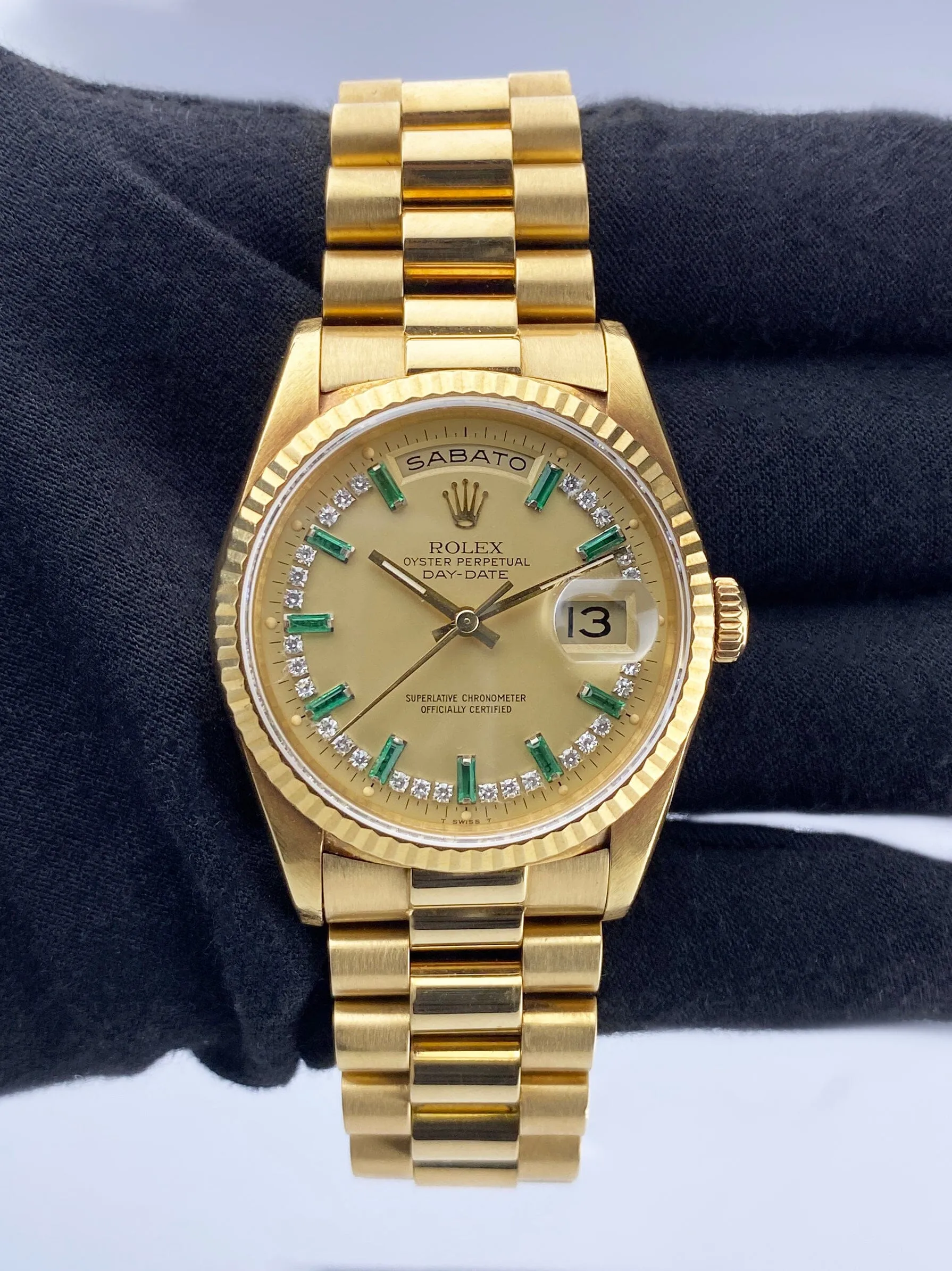 Rolex Day Date 18238 Emerald Diamond Dial Mens Watch
