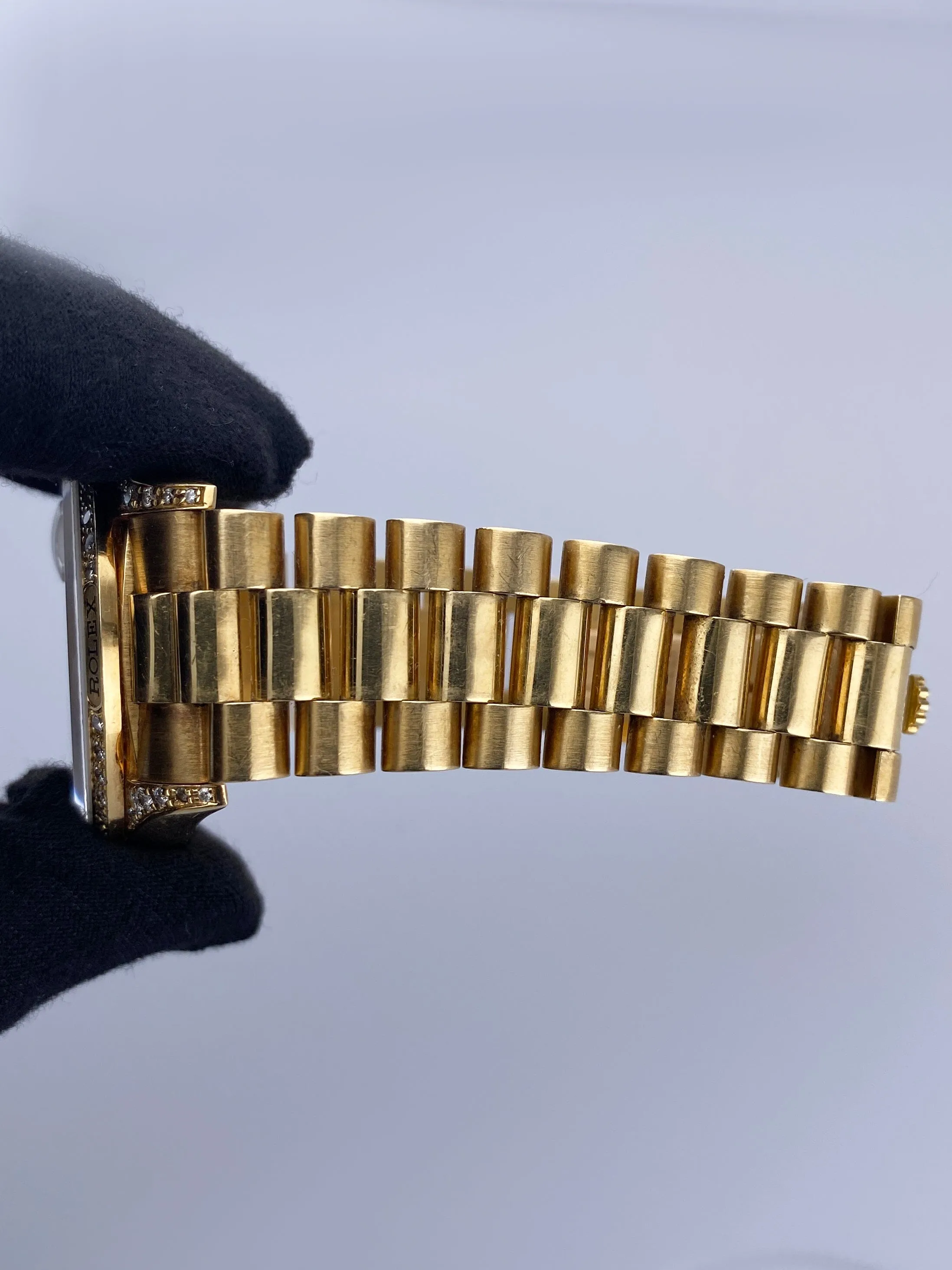 Rolex Day Date 18388 Diamond Dial 18K Yellow Gold Mens Watch