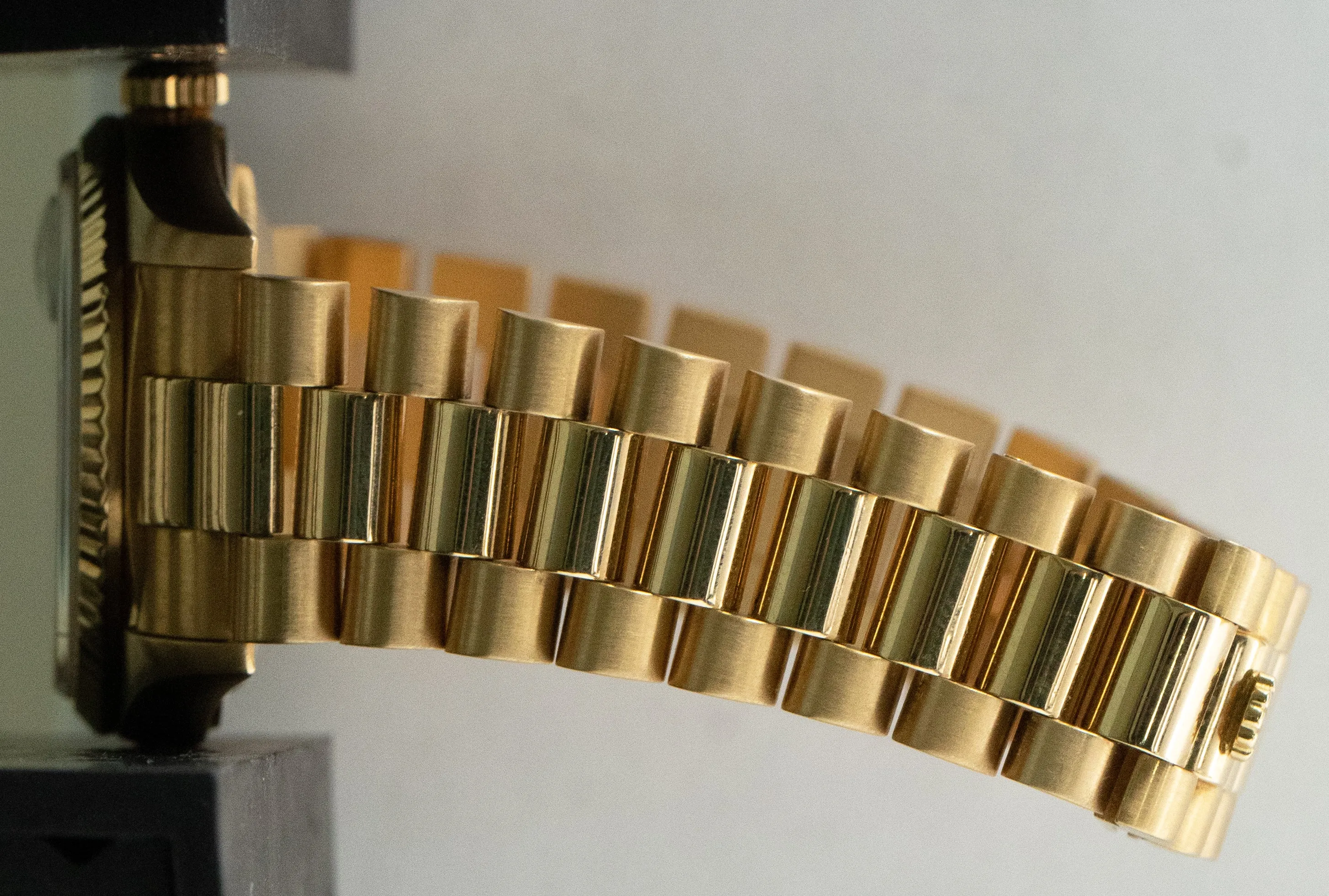 Rolex Day-Date President 36mm Black 18K Yellow Gold Double Quick Watch 18238