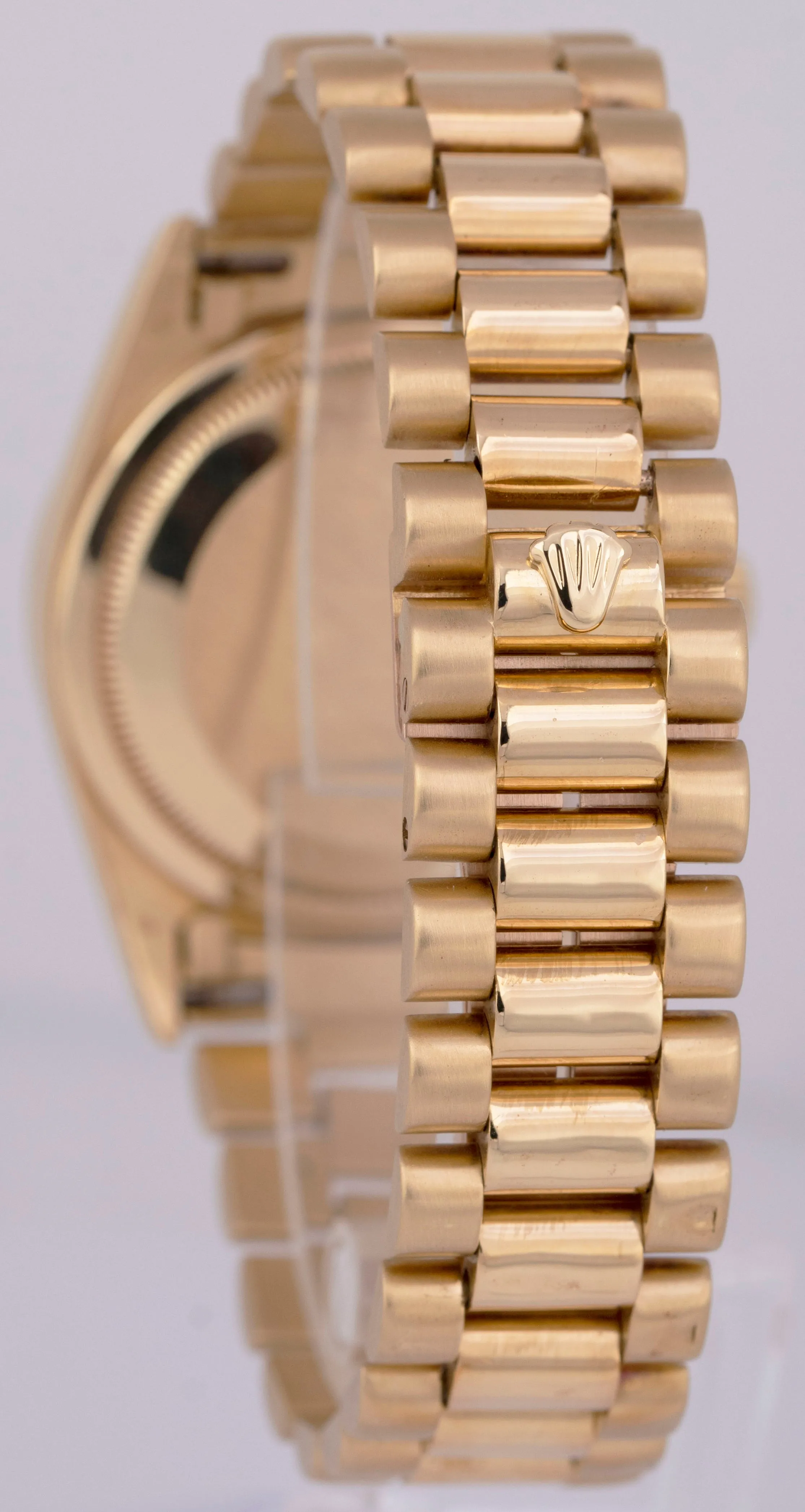 Rolex Day-Date President White Roman 18K Yellow Gold 36mm Fluted Watch 18238