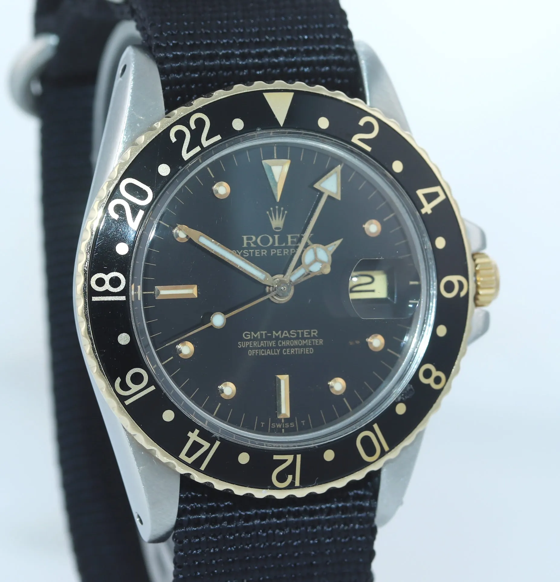 Rolex GMT-Master 16753 Jubilee Two-Tone Nipple 18k Gold Steel Nato 40mm Watch