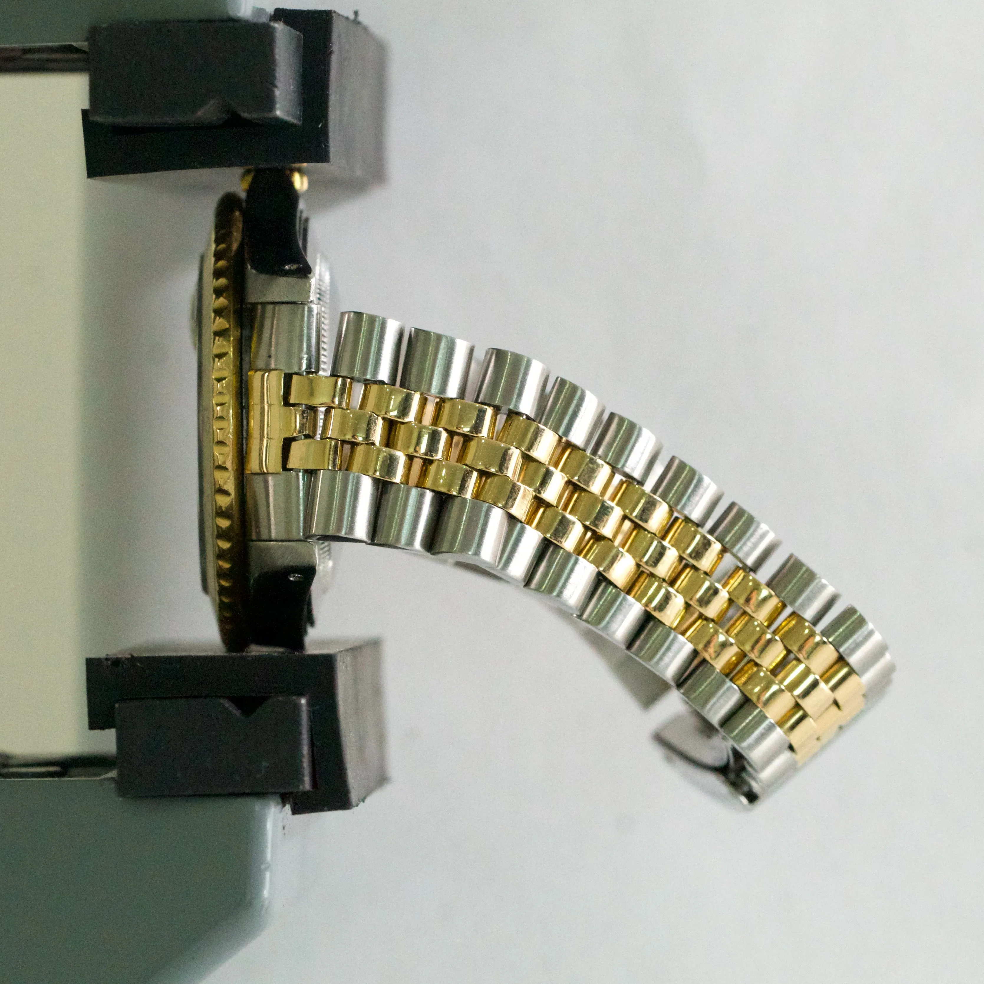 Rolex GMT-Master II Two-Tone Stainless Gold ROOT BEER Jubilee 40mm Watch 16713