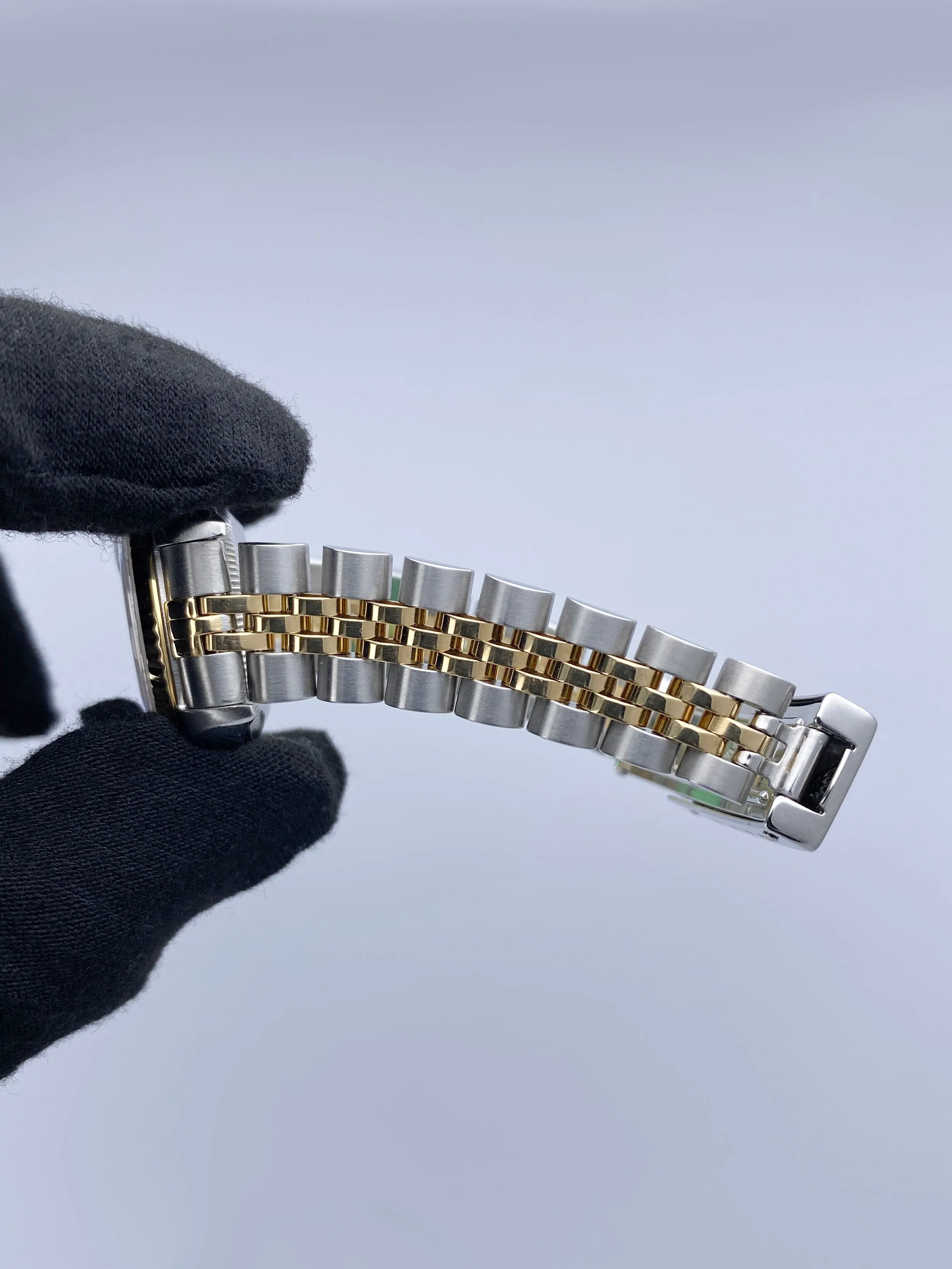 Rolex Oyster Perpetual Datejust 69173 Ladies Watch