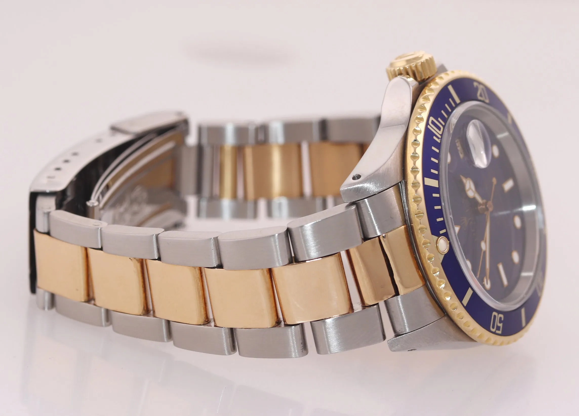 Rolex Submariner 16803 Blue 18k Yellow Gold Two-Tone 16613 40mm Watch Box 16613