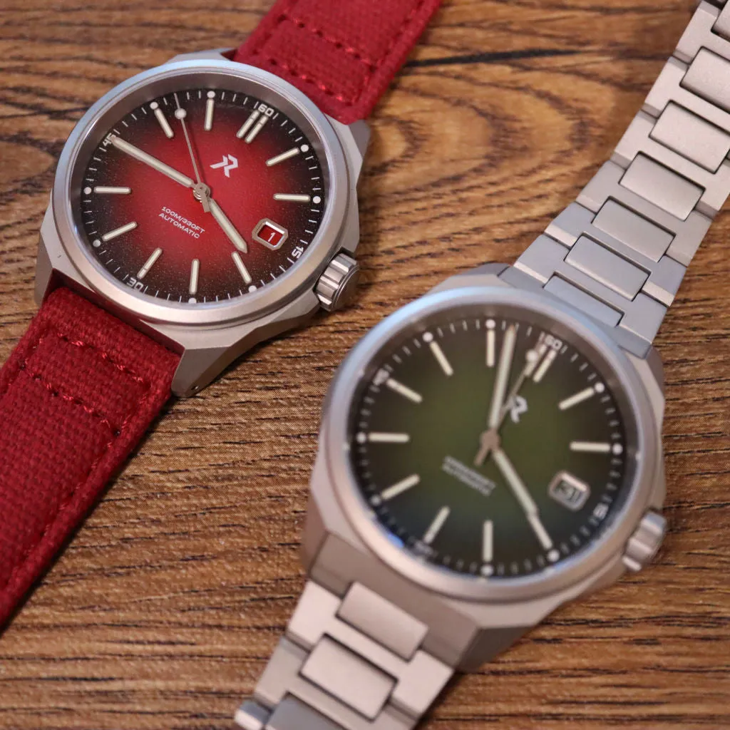 RZE Resolute Crimson&nbsp;Red - Titanium 100m Limited&nbsp;Edition