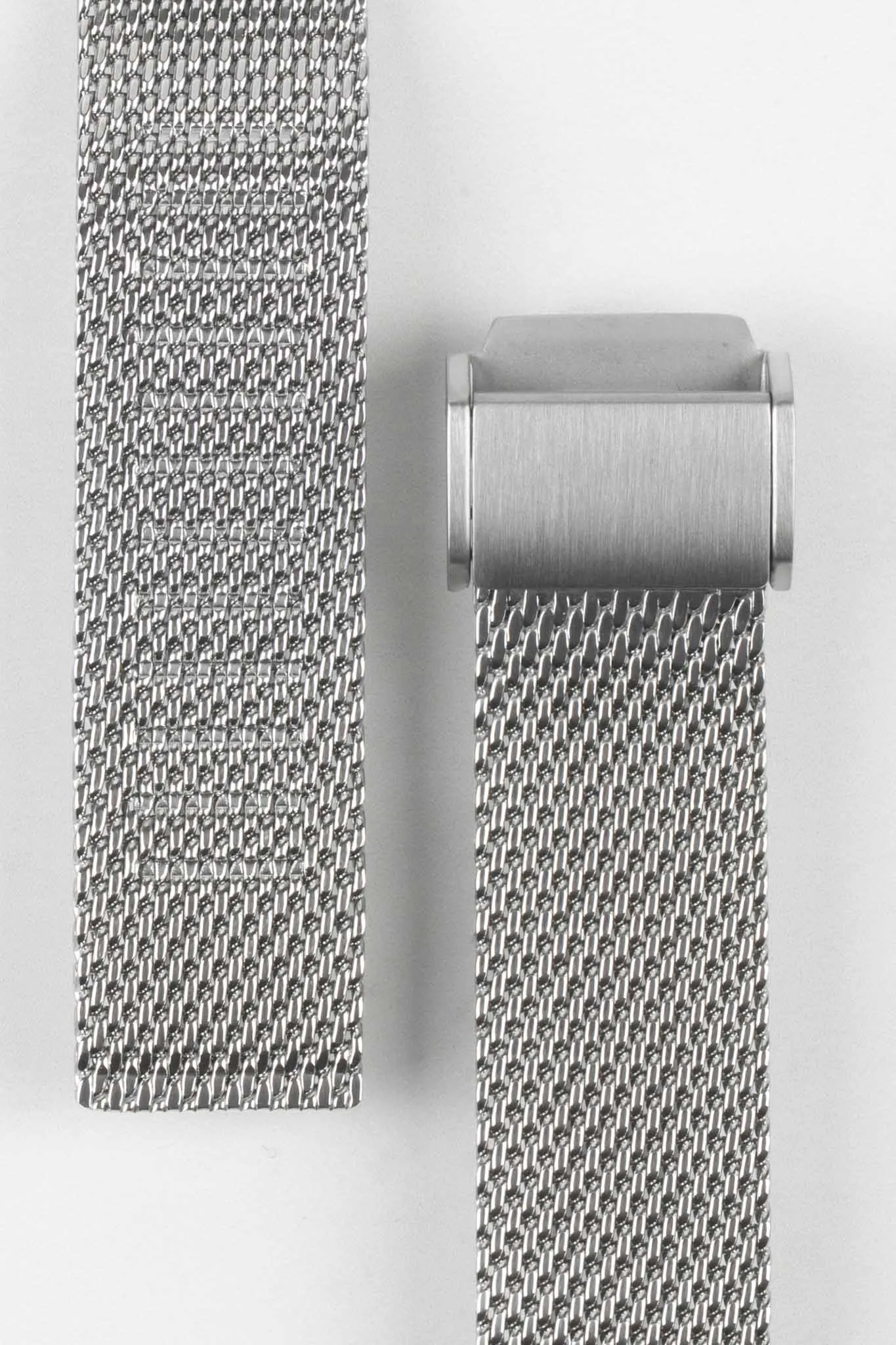 Staib SOC 2906  Quick-Release Milanaise Mesh Watch Bracelet - POLISHED SILVER