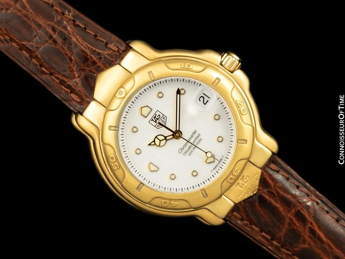 TAG Heuer Professional 6000 Mens Full Size Divers Watch - 18K Gold - WH514