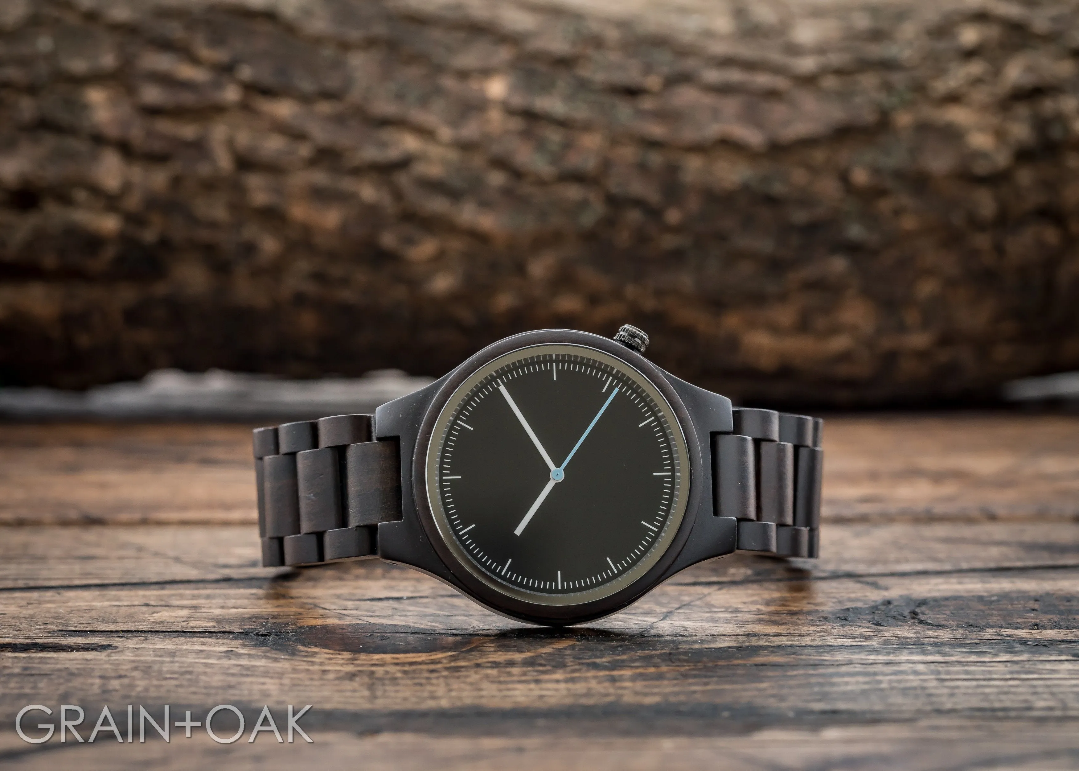 The Classic Ebony | Set of 8