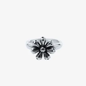 Three-dimensional Flower Vintage Ring
