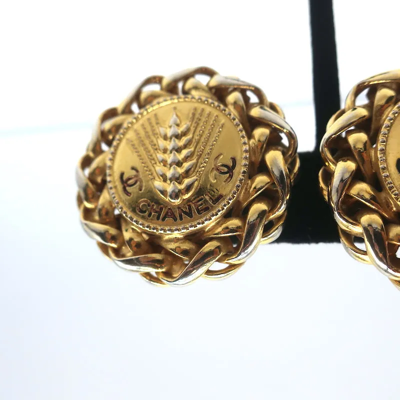 Vintage Chanel 1970s Wheat & Chain Medallion Clip-On Earrings Gold