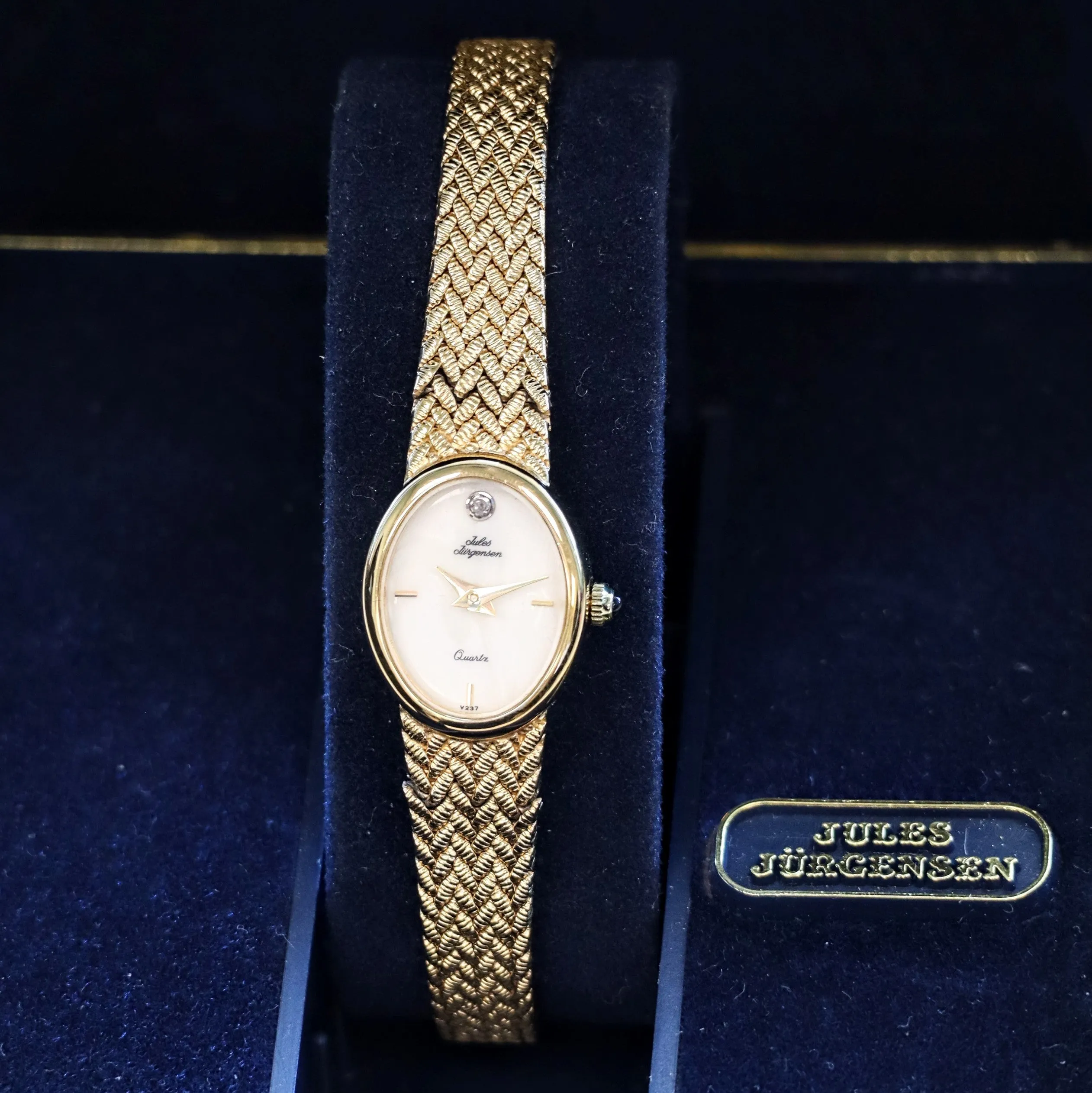 Vintage Jules Jurgensen Ladies Quartz Watch - V237 Integrated Gold Plated Mesh Bracelet. IN BOX!