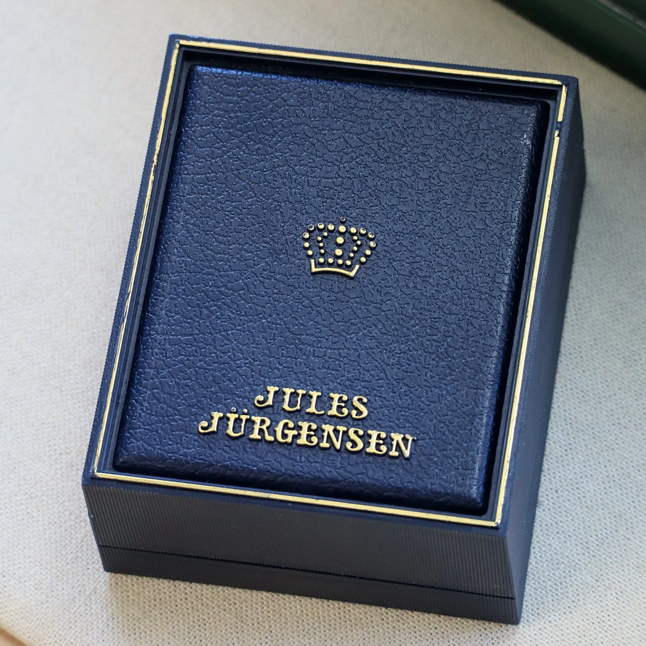 Vintage Jules Jurgensen Ladies Quartz Watch - V237 Integrated Gold Plated Mesh Bracelet. IN BOX!