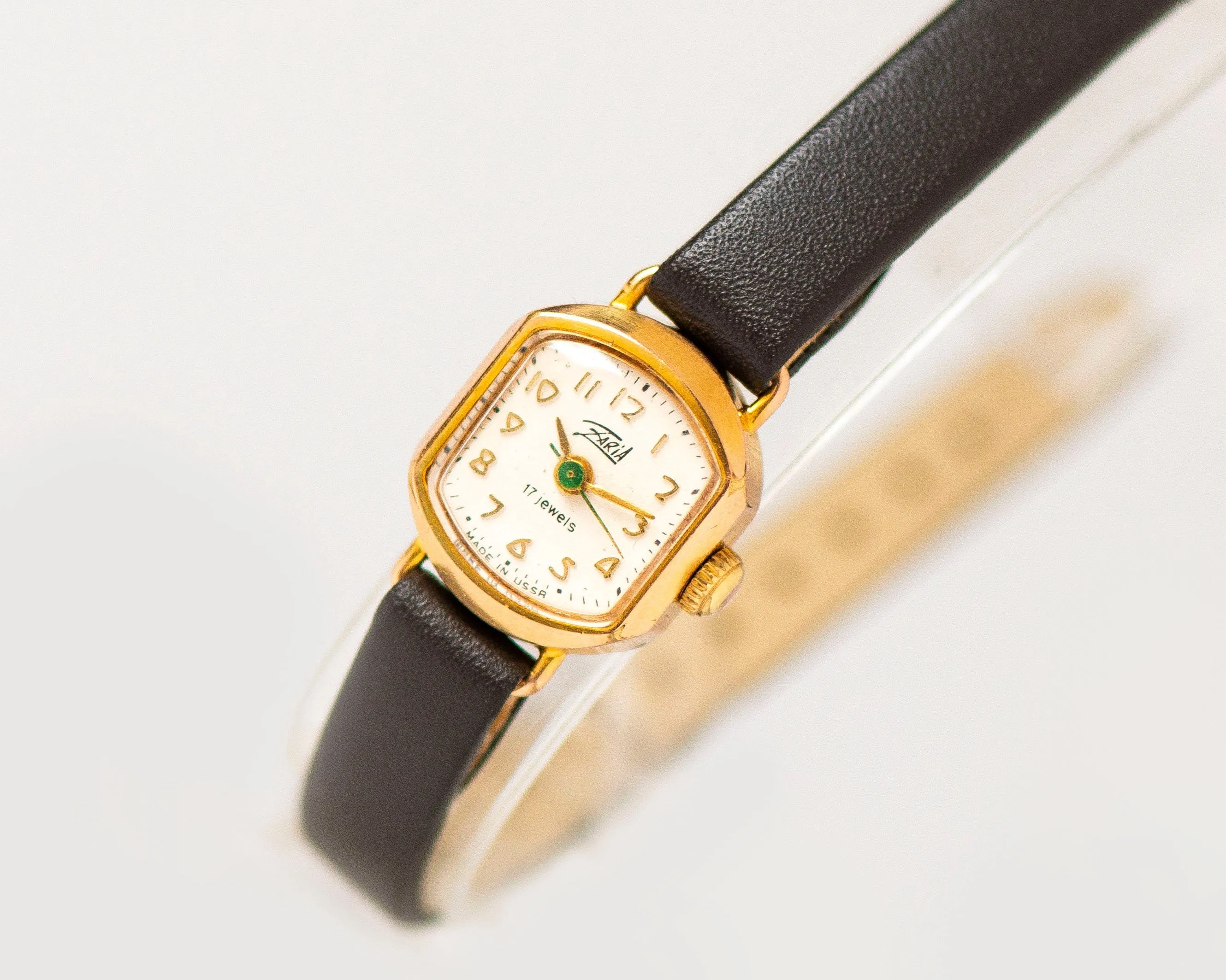Vintage women's watch gold plated Dawn, lady wristwatch retro jewelry gift, limited edition lady watch simple, new premium leather strap