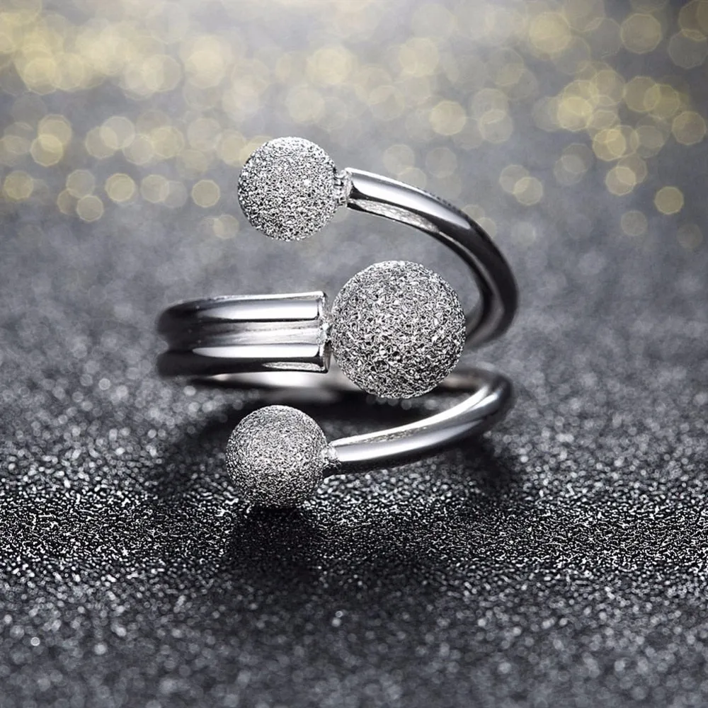 Wrap-Around Orb Ring